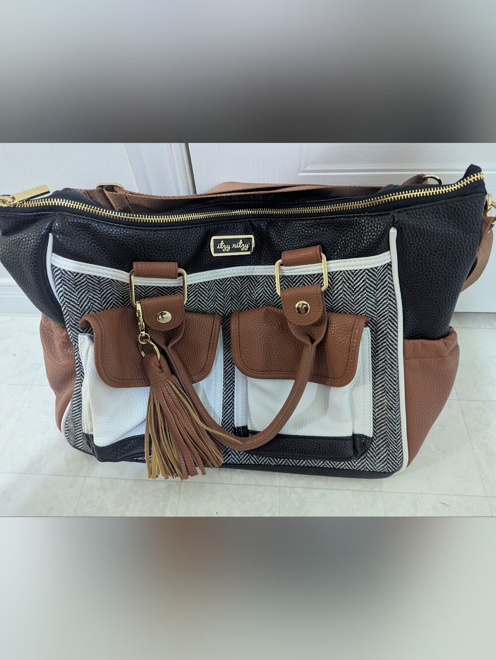 Itzy Ritzy Triple Threat Convertible Diaper Bag in Black & Brown